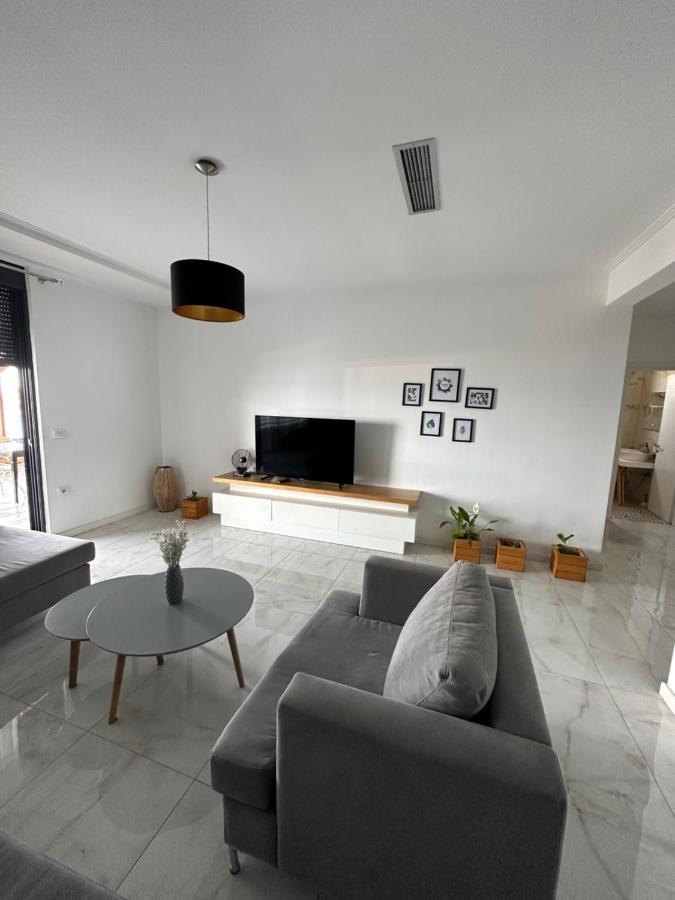Luxury Penthouse B&E Leilighet Sarandë Eksteriør bilde