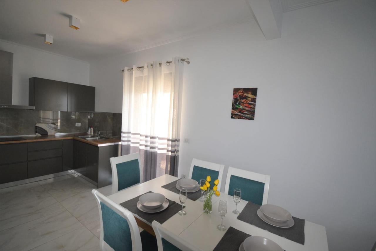Luxury Penthouse B&E Leilighet Sarandë Eksteriør bilde